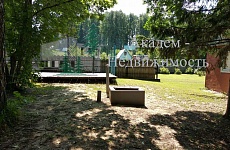 Продам дачу в СНТ Нива рядом с Академгородком. Продам дачу в СНТ Нива рядом с Академгородком.