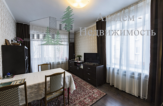 Купить однёшку в верхней зоне Академгородка Новосибирска