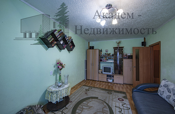 Купить двухкомнатную квартиру в Академгородке на Арбузова 8 рядом с НВВКУ